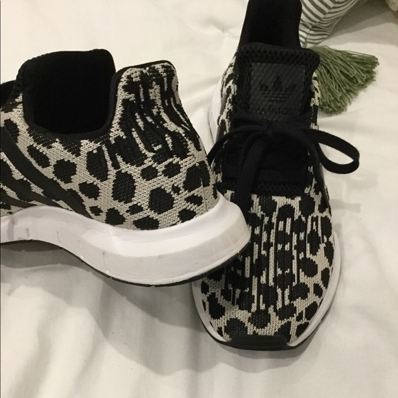 Adidas Swift run sneakers - Picture 3 of 6